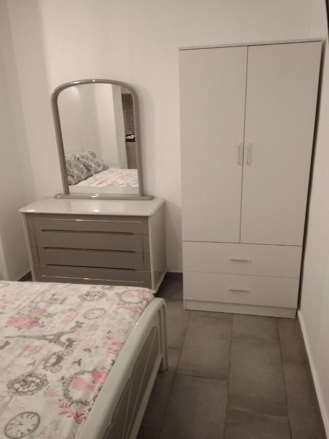 Apartment Yiannis Kalimarmaro Studio,athens Center *